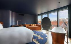 Forte de Gaia, Autograph Collection