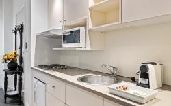 Melbourne CBD 1-Bed with A/C Close to Theatres