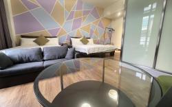 包棟寵物友善住宿 8-12位入住 近南投市天空之橋猴探井星月天空微熱山丘等等景點與便利商店 (包棟寵物友善住宿 8-12位入住 近南投市天空之橋、猴探井、星月天空、微熱山丘等等景點與便利商店)