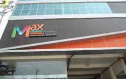 Max Hotel