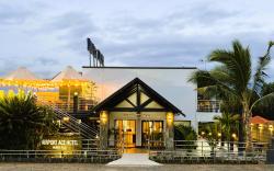 Airport Ace Hotel