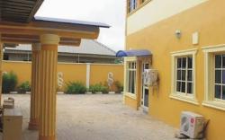 Brilliant Hotel and Suites