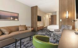 Fairfield by Marriott Inn & Suites Kansas City Shawnee