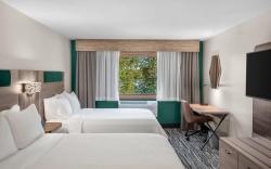 Holiday Inn Express & Suites Hayward By IHG