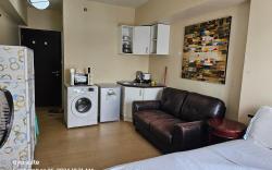 a15,queen bed,netfilx,youtube,ayala centrio tower