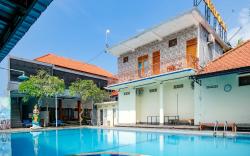 RedDoorz Plus @ Singaraja