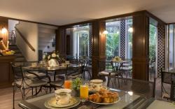 Hotel Apollinaire
