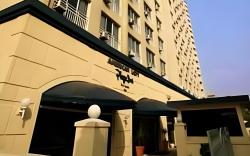 Plaza Inn American Loft