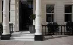 Signature Townhouse London Hyde Park