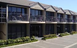 Azena Motel
