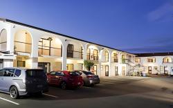 Hacienda Motor Lodge