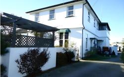 The Pier Lodge Bed And Breakfast
