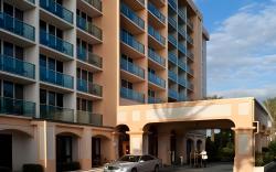Jupiter Beach Resort & Spa