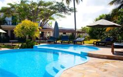 Flame Tree Cottages