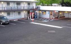 Thunderbird Lodge
