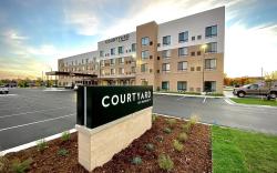 Courtyard East Lansing Okemos