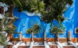 Apsara Beachfront Resort & Villa