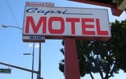 Capri Motel