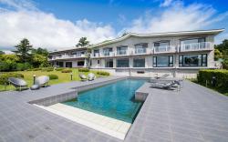 the salon izukogen Hotels & Resort