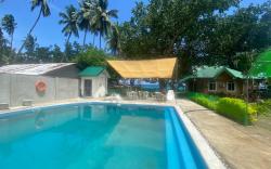 Seaside Traveler's Inn sleep 12 guests