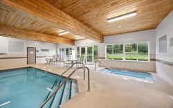 Independence Stay Hotel and Suites 