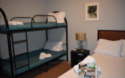 Seaside Traveler's Inn sleep 4 guests