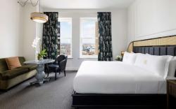 The Candler Hotel Atlanta, Curio Collection by Hilton