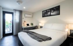 Ascot Budget Inn & Residences