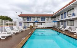 Motel 6 North Richland Hills, TX