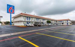 Motel 6 North Richland Hills, TX