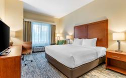 Comfort Inn & Suites West Des Moines