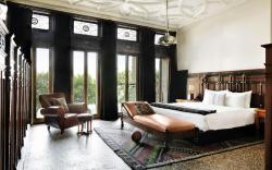 Chicago Athletic Association Hotel