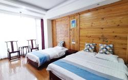 Mount Emei Moon Bay Hotel