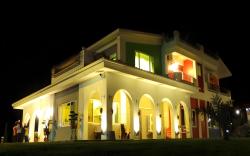 臻緹彩虹屋海景民宿