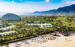 Cam Ranh Riviera Beach Resort and Spa