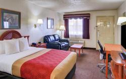 Super 8 by Wyndham Decatur Texas