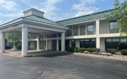 Studio 6  Suites Louisville, KY - Airport Expo Center