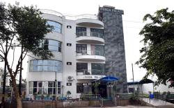 Hotel Vrinda Palace Seva Dham