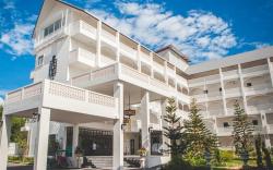 Koranaree Courtyard Boutique Hotel