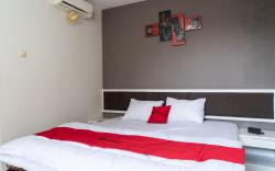 RedDoorz Plus @ Sawah Besar