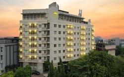 Hotel Golden Sky Pluit