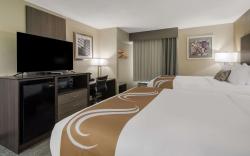 Quality Inn & Suites Roanoke - Fort Worth North