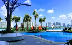 Luxury Sun Avenue Apartment