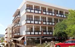 Tramuntana Hotel - Adults Only