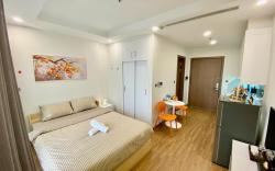 A-Homes Green Bay Luxury Apartment 1.6