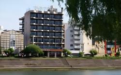 River Side Hotel Shoei