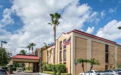 Comfort Inn & Suites Lantana - West Palm Beach South