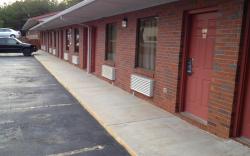 McClellan Inn Anniston