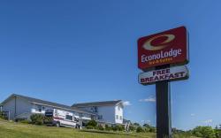 Econo Lodge  Inn & Suites