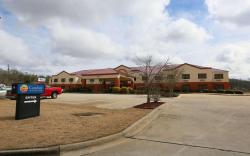 Comfort Inn & Suites Leeds I-20